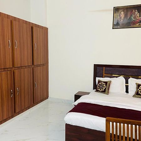 Zora Park Luxury Rooms Visakhapatnam Exterior photo